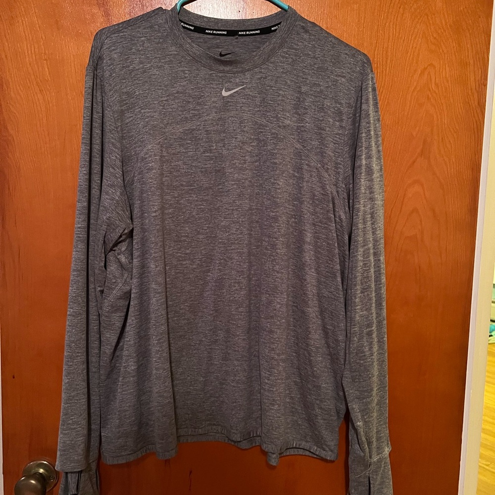 Nike Gray Long Sleeve Dri-FIT Crew Shirt